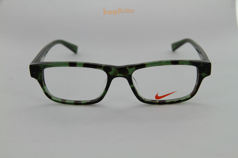 Nike 5518